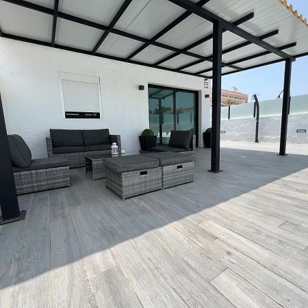 Agradable Bungalow Con Piscina Playa del Inglés Kültér fotó