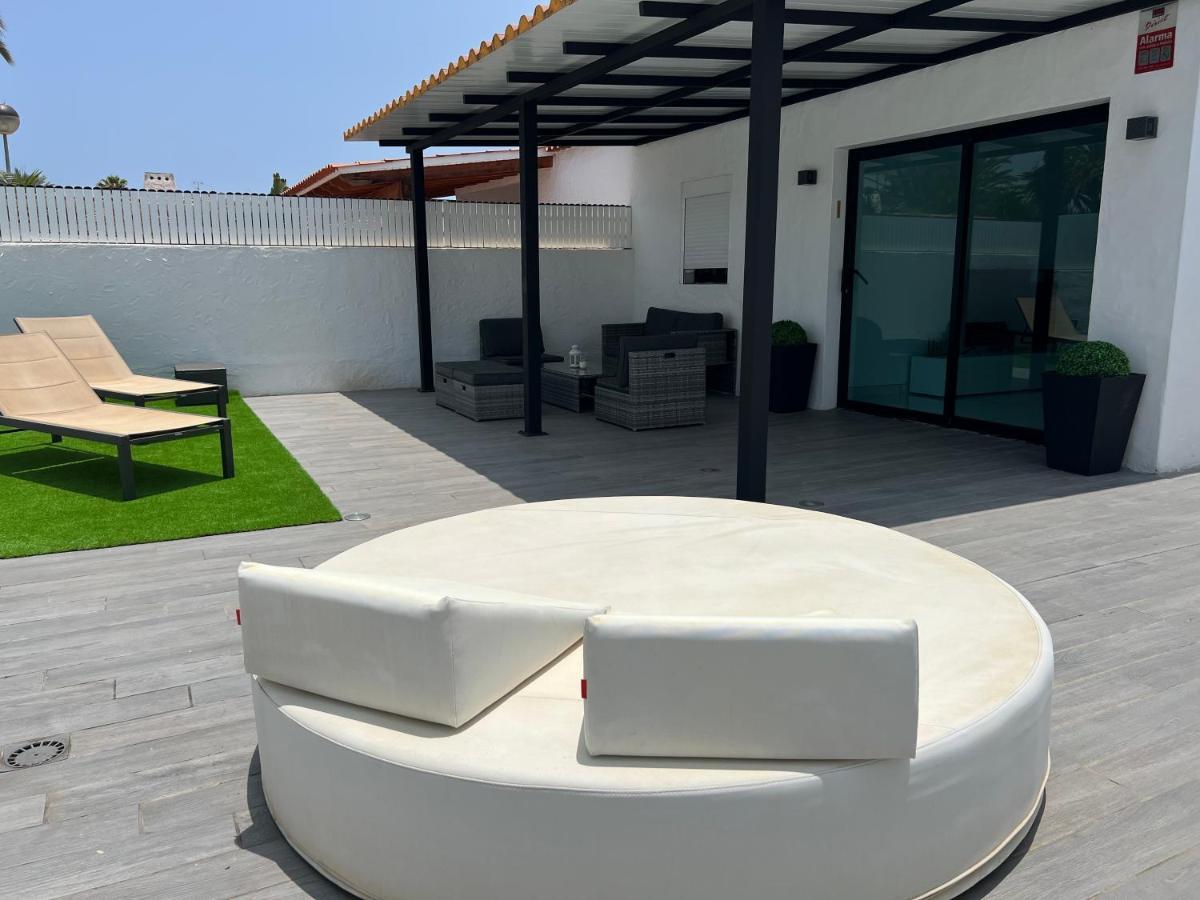 Agradable Bungalow Con Piscina Playa del Inglés Kültér fotó