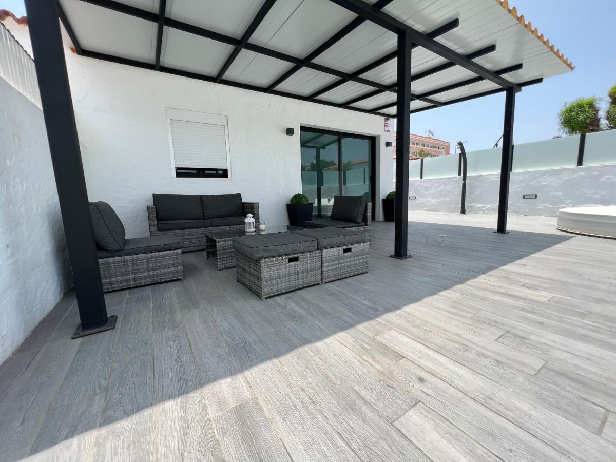 Agradable Bungalow Con Piscina Playa del Inglés Kültér fotó