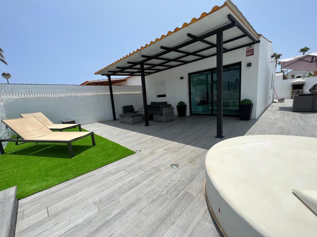 Agradable Bungalow Con Piscina Playa del Inglés Kültér fotó